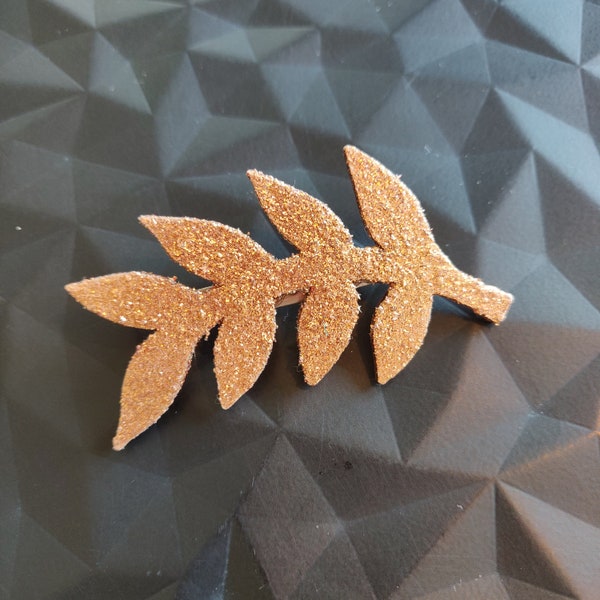 Broche feuille en bois doré à paillettes, bijou pour femme, peinture acrylique