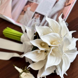Pearl detailed calla lily bouquet and boutonniere