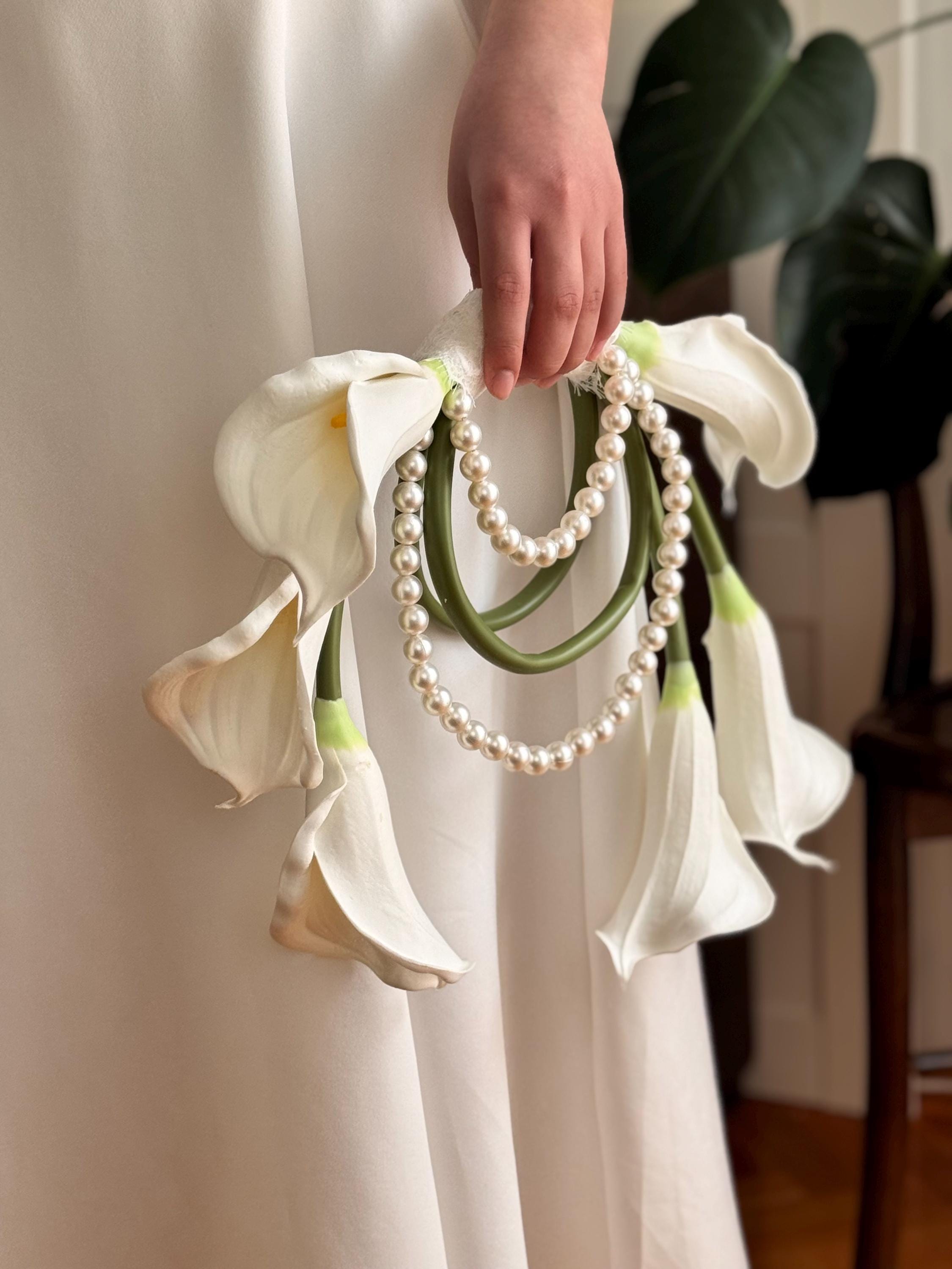 Pearl Hoop Bouquet - Etsy