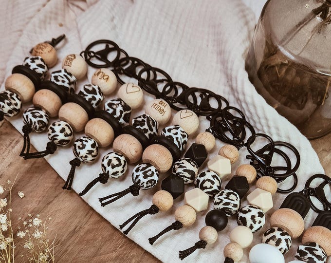 Keychain Animal Print, Leo Print, Silicone Beads, Wooden Beads, Best Friends, Engraved Beads, Black Keychain,