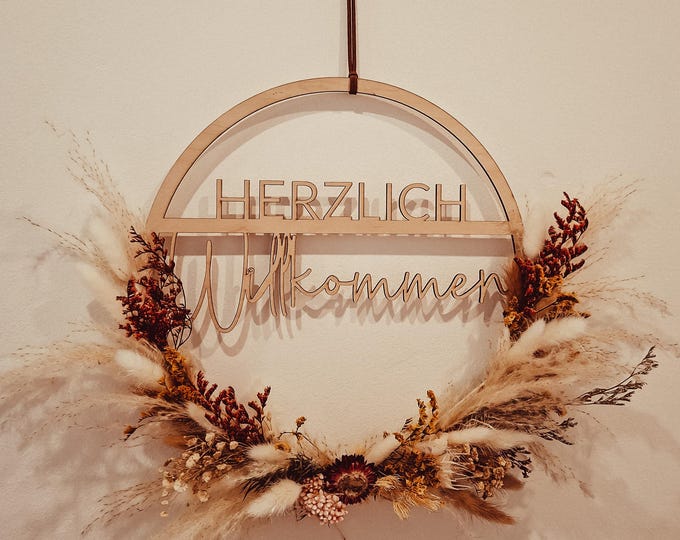 Wooden Welcome Decor: Stylish door and wall decoration for your home, laser-engraved wooden sign, gift idea, family