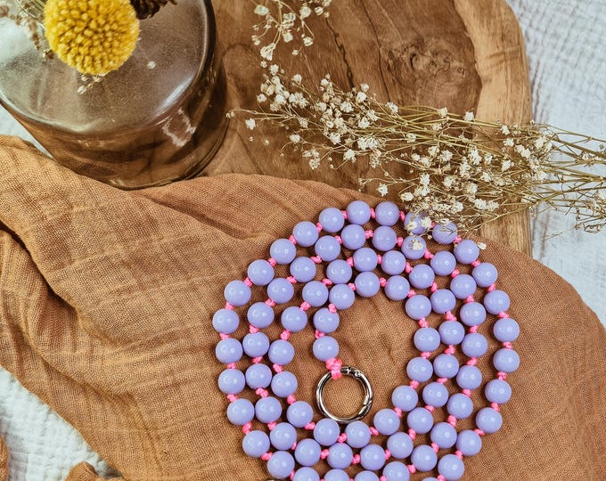 Knotted Crossbody Phone Strap made of Wooden Beads with Smiley Charm Pendant and Round Carabiners | Crossbody Necklace | Case Not Included