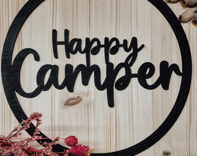 Wooden sign "Happy Camper" – Caravan decoration | Camping gift | Laser engraving – Vanlife decoration – Motorhome accessories – Gift for campers
