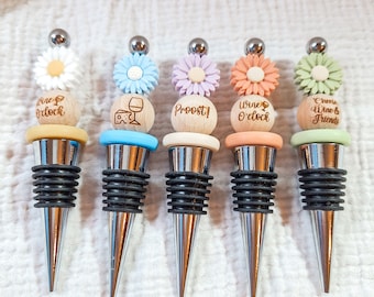Wine stopper with silicone beads, bottle stopper with daisies or rainbows, stoppers for bottles, gift idea, birthday gift