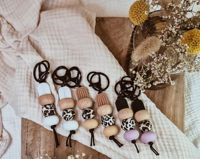 Keychain Animal Print, Leo Print, Silicone Beads, Wooden Beads, Best Friends, Engraved Beads, Black Keychain,