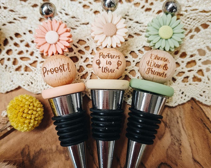 Wine bottle stopper with saying & flower – gift idea for wine lovers, girlfriends – girls' nights out