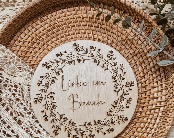 Milestone Wooden Sign Pregnancy – Love in the Belly – Baby Bump Photo Decoration – Gift for Expectant Mothers – Boho Baby Announcement