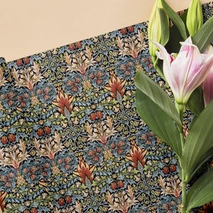 William Morris Snakeshead Pattern Wrapping Paper – Vintage Floral Gift Wrap with Arts and Crafts Botanical Design - Eco-Friendly Gift Wrap