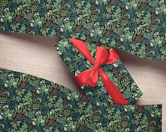 William Morris Inspired Christmas Wrapping Paper with Holly, Mistletoe & Green Foliage - Festive, Traditional Gift Wrap with a Vintage Feel