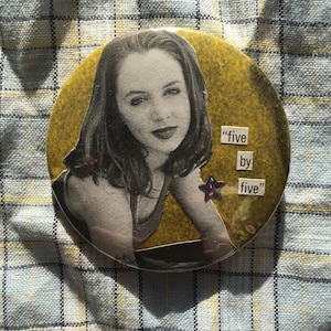 Faith pin badge, handmade collage button badge, Buffy the Vampire Slayer