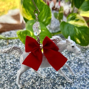 Breyer OOAK Custom Hand-Painted Stablemate Christmas Holiday Ornament Brand New