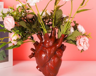Herzförmige Blumentopf Vase / Getrocknete Blumenvase / Herzförmige Skulptur / Geschenk für Doktor und Krankenschwester
