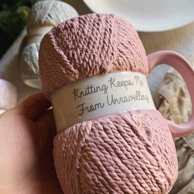 Knitting / Crochet Wool Textured Funny Mugs Pink (Unravelling)