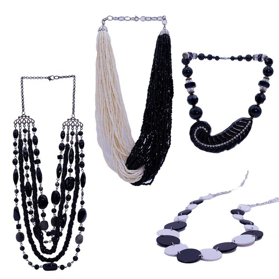 4 Vintage Black & White Beaded 90's Necklaces, Ke… - image 1