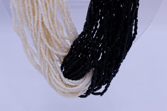 4 Vintage Black & White Beaded 90's Necklaces, Ke… - image 3