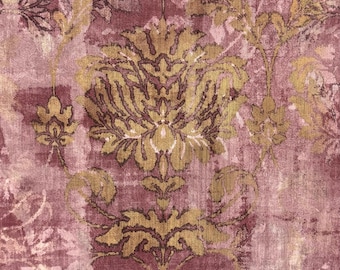 Vintage Damask Tapet i Vinröd & Guld – Lyxig Barock Blomsterdesign