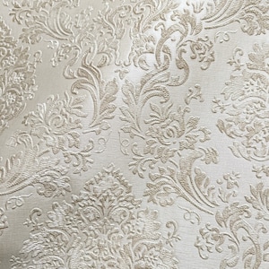 Rivestimento murale damascato goffrato metallizzato - Colore beige e oro