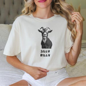 Funny Goat Shirt Silly Billy Comfort Colors, Goat Lover Gift - Unisex Tee, Men&#39;s Women&#39;s Graphic Tee, Animal Print Top, Cute Farm Animal