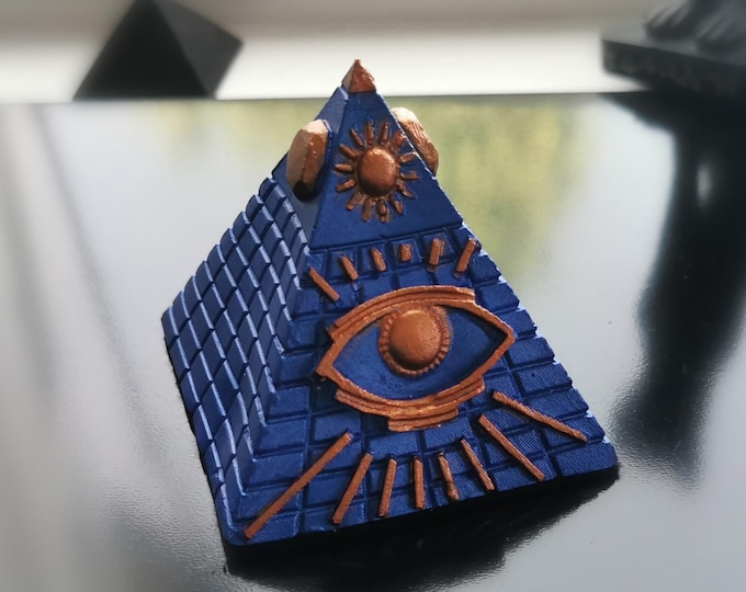 Eye of Providence Pyramid (3 different colours available) - casted and handpainted by Ylva