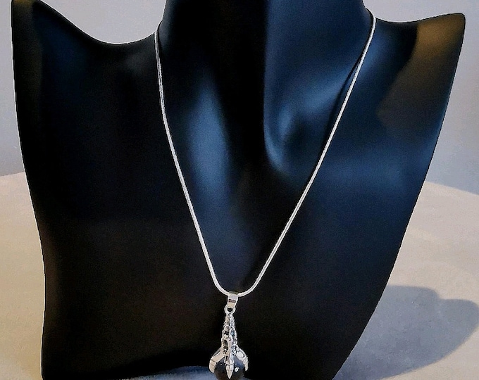 Dragons Claw Pendant with Crystal ball (Sterling Silver)
