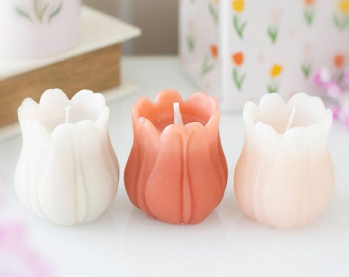 Set of 3 Tulip Shaped Candles