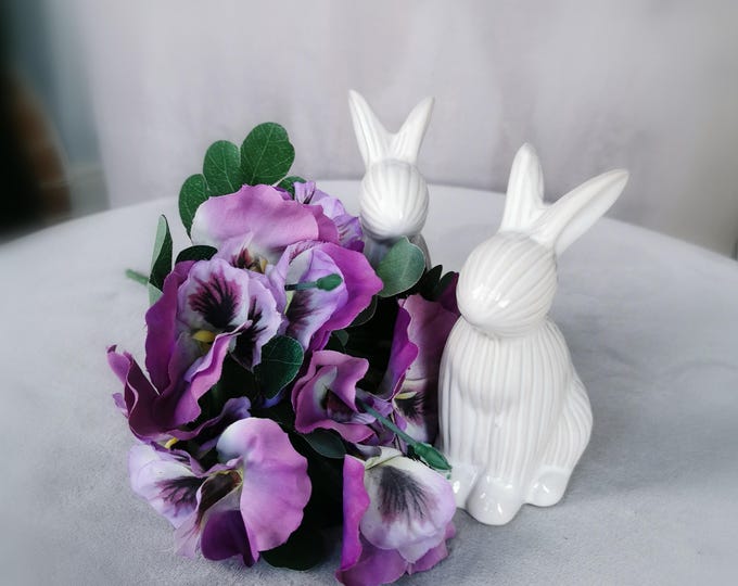 Ceramic Hare Décor (sold as single product)