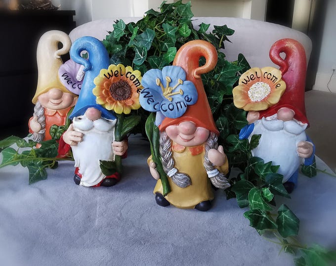 Garden Gnome Ornaments with Welcome Flower
