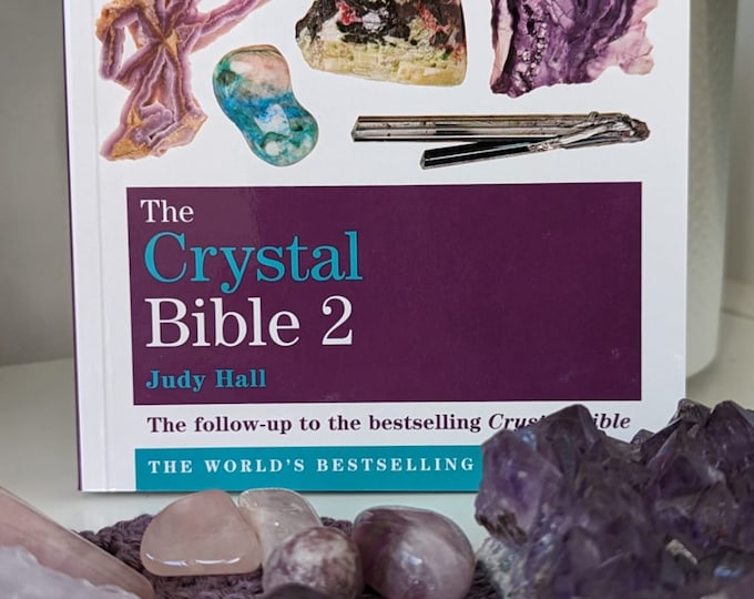 The Crystal Bible (Volume 2) by Judy Hall