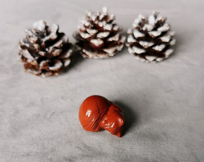 Carved Cat (Red Jasper)