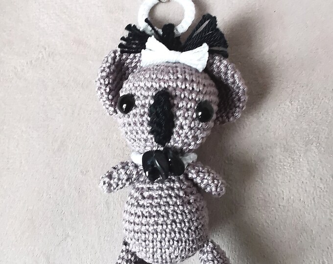 Keyrings/Bagcharms (5 different variations) - Handmade by Ylva