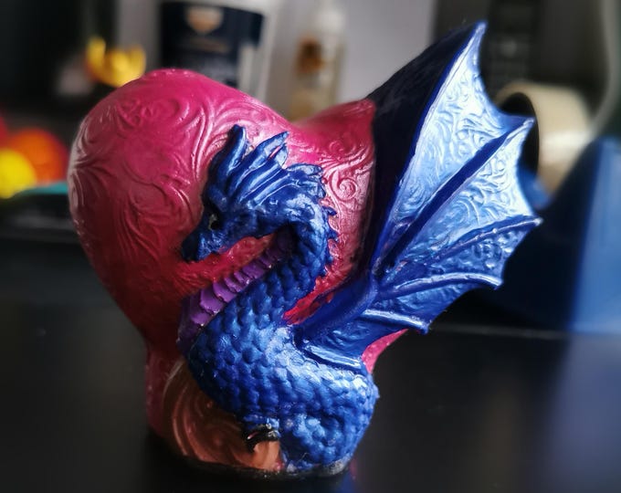 Dragon(on)heart - casted and handpainted by Ylva