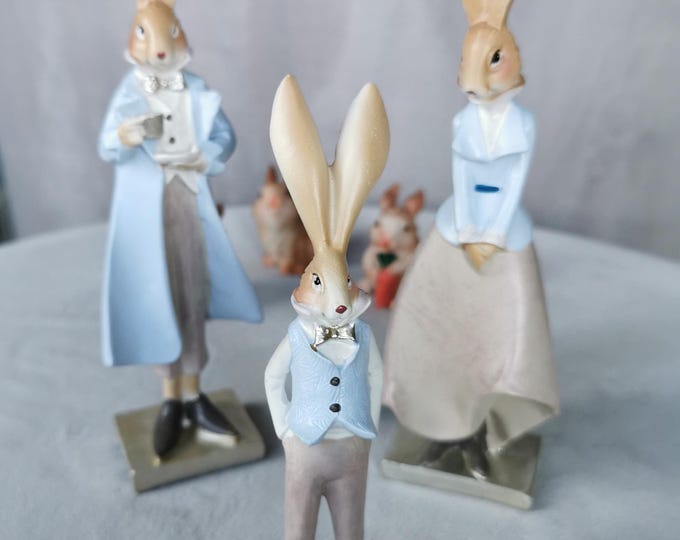Seasonal Hare Décor (3 different variations available)