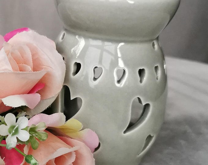 Heart Cut Out Ceramic Wax Melter (Grey)