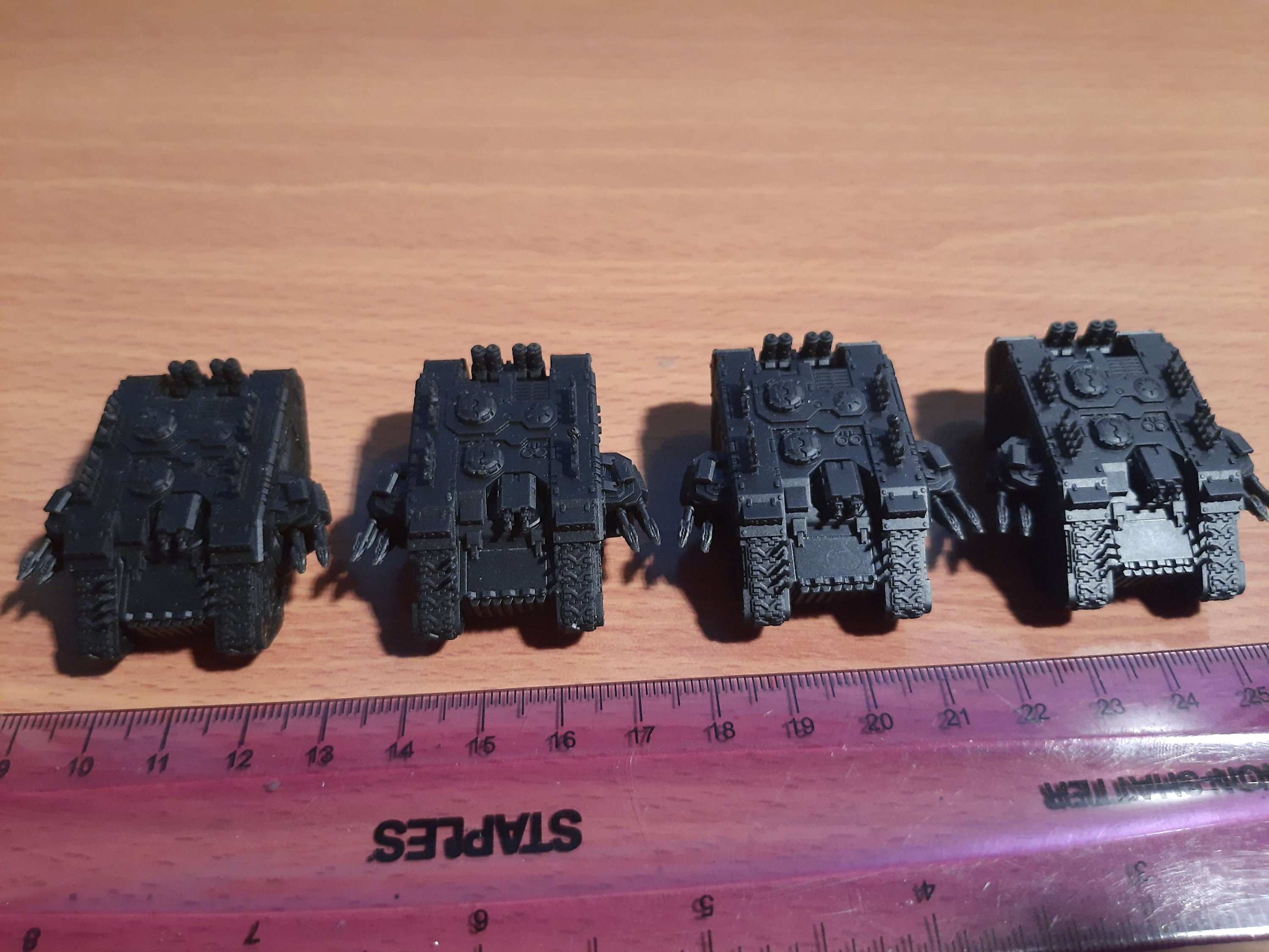 3D PRINTED. EPIC SCALE. 6mm-8mm Heavy Evil Marines Tanks. Raiders. x 4 Pieces.