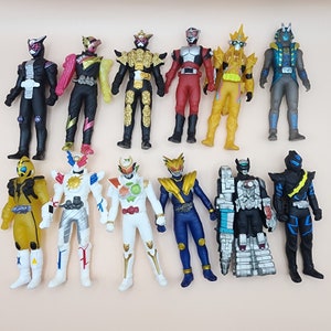 KAMEN RIDER (Bandai) Hero Series 4" Soft Vinyl (Sofubi) Figure Lot of 12