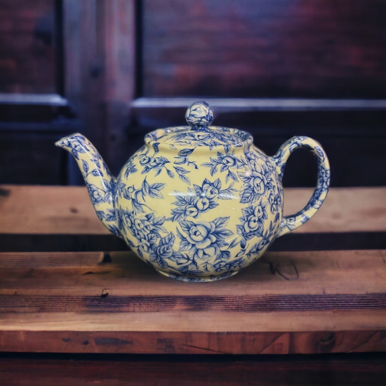 Théière anglaise en chintz bleu citronnier pour 2 tasses image 1