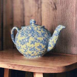 Théière anglaise en chintz bleu citronnier pour 2 tasses image 2