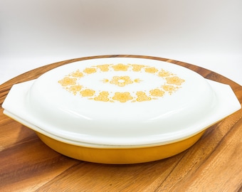 Pyrex Butterfly Gold Divided Casserole Dish with decorative lid, #063