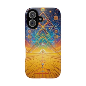 Puede incluir: Una funda para teléfono con un diseño geométrico que presenta una pirámide, una salida del sol y un suelo de madera. El diseño está en tonos de azul, amarillo, naranja y rojo.