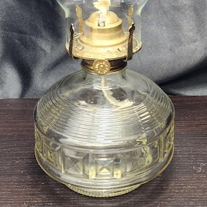 Vintage 1980s - Lamplight Farms Clear Glass Beehive Oil Lamp with Embossed Block Pattern (2)