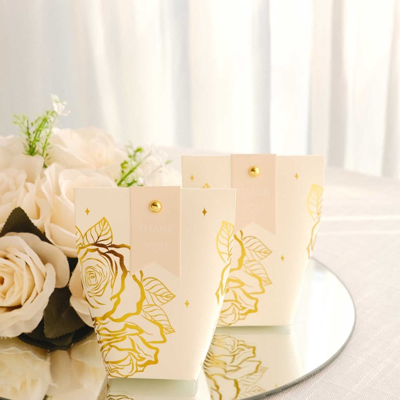 25 Sets of Gold Party Favor Boxes With Rose Flower Print With Pin and