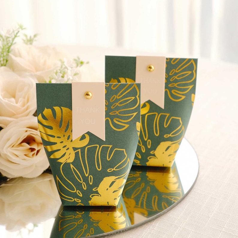 25 Sets of Gold Party Favor Boxes With Rose Flower Print With Pin and