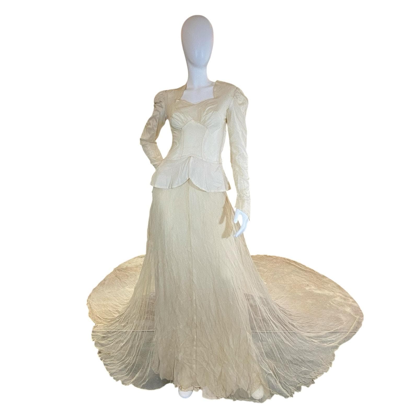 1930s Vintage Wedding Dress