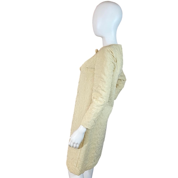 50's Vintage Cream Quilted Floral Housecoat by Ju… - image 2