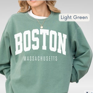 Felpa Boston / Felpa vintage Comfort Colors / Maglione Boston audace / Regalo per gli amanti di Boston e i fan dei college / Boston Massachusetts