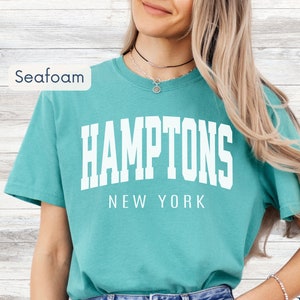 Hamptons T-shirt, East End Comfort Colors Unisex Shirt, Vintage College Style Tee, Oversized Summer Beach Shirt, Hamptons New York Boho Chic
