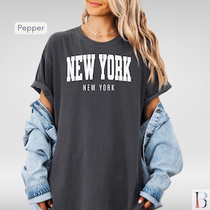 New York T-Shirt | Vintage New York City Hemd | Preppy NYC Souvenir Tee | Klassisches College Style Shirt | Comfort Colors Garment-Dyed Tee