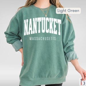 Nantucket Sweatshirt | Gift for Nantucket Fans and Beach Lovers | Vintage Nantucket Massachusetts Crewneck | Classic New England Sweatshirt