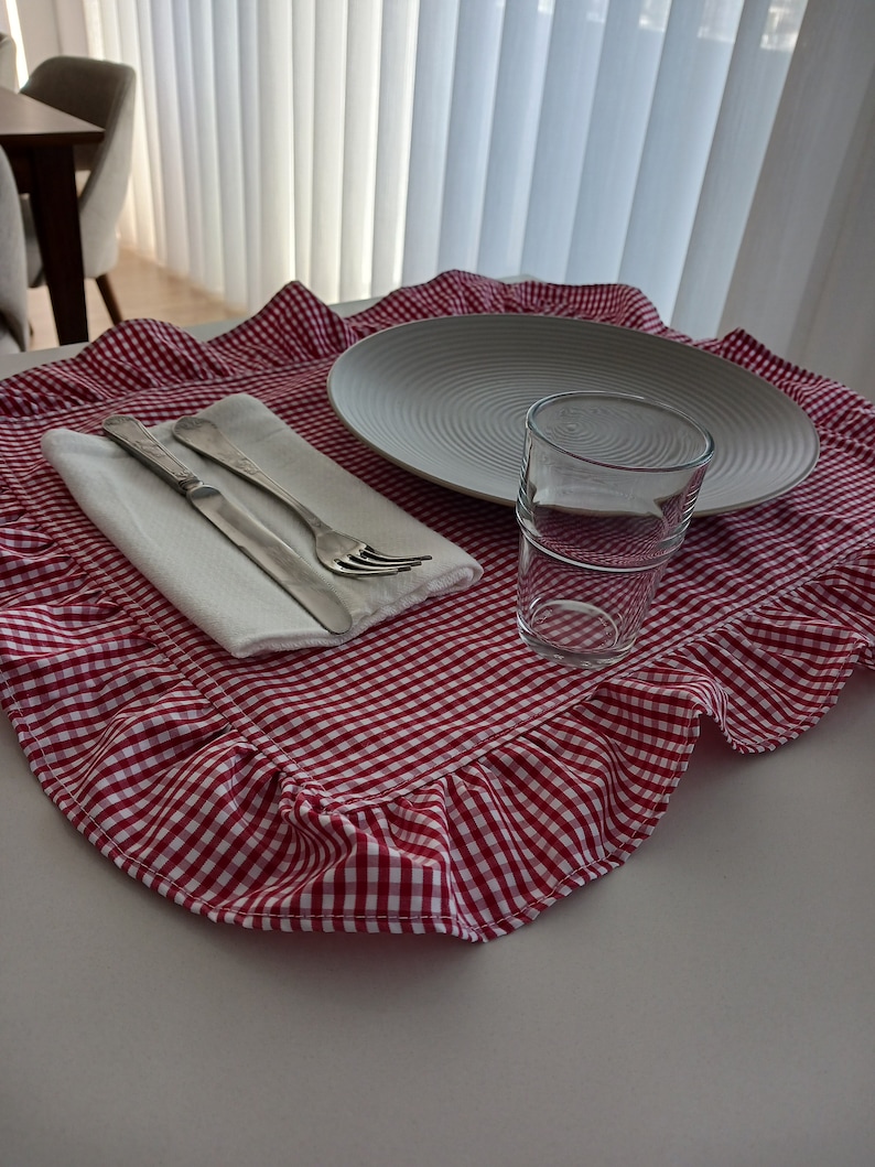 Placemats: for casual friends dinner or a special family occasion, our placemats are the perfect complement to any meal. Made with high-quality materials, they are durable, easy to clean, and available in a variety of colors.