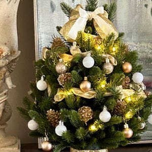 Table Top Christmas Tree in Gold & White